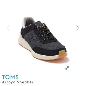 NIB Toms Arroyo Sneaker